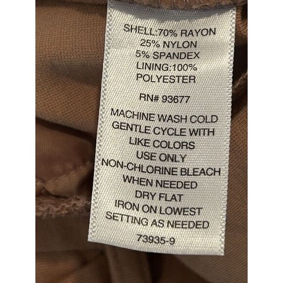 Liz Claiborne Ankle Length Tan Stretch Straight Career Slacks Pants 16 - Picture 4 of 4